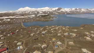 ფარავნის ტბა, სოფელი