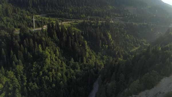 მესტია, საღამო, ხედი დრონიდან