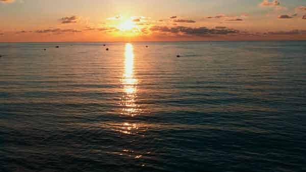 მზის ჩასვლა ზღვაში