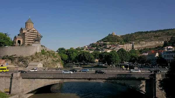 გორგასლის ძეგლი, მეტეხის ეკლესია