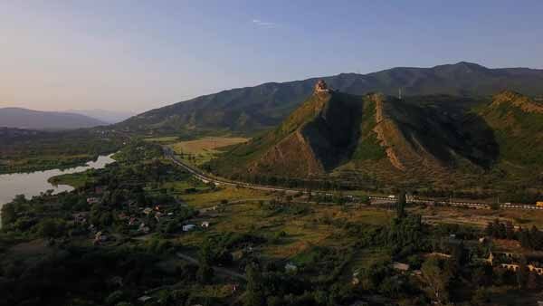 ჯვრის მონასტერი, ხედი მცხეთიდან