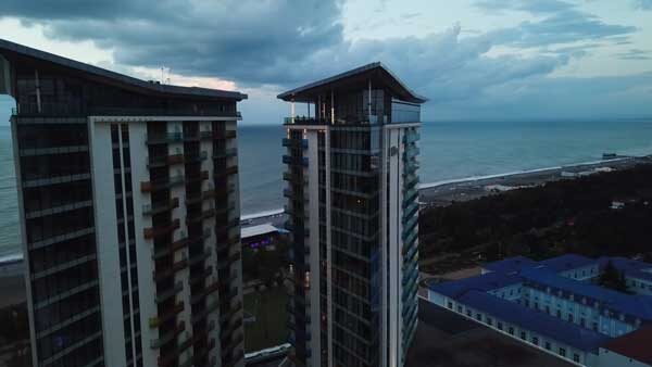 სასტუმრო ჰილტონი, ხედი დრონიდან