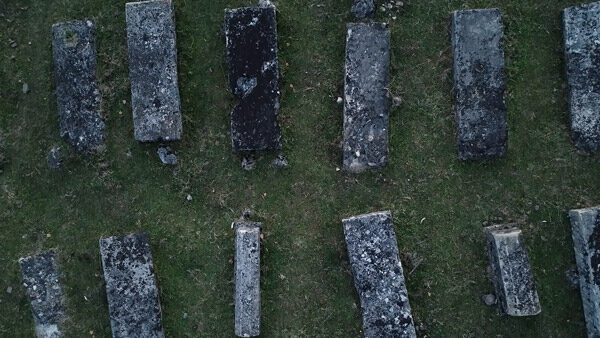 ძველი საფლავის ქვები, ზედხედი