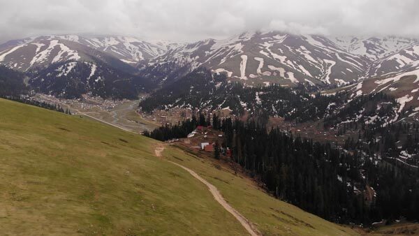 პირველი თოვლი ბახმაროში