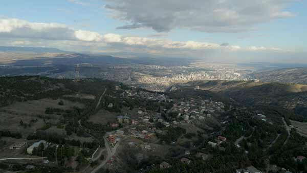 თბილისის ხედი, ოქროყანა, მთაწმინდის პარკი