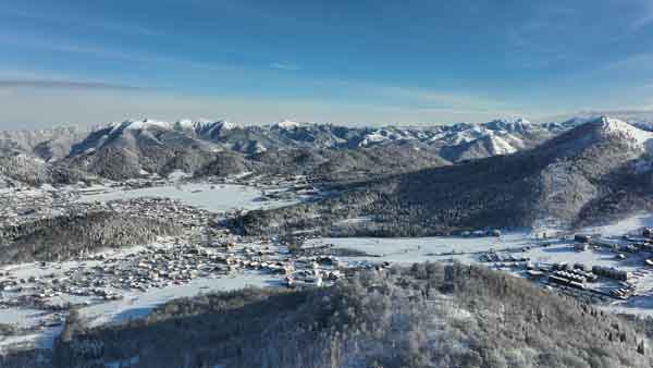 ლამაზი ბუნება, ტყე, ზამთარი, ბაკურიანი