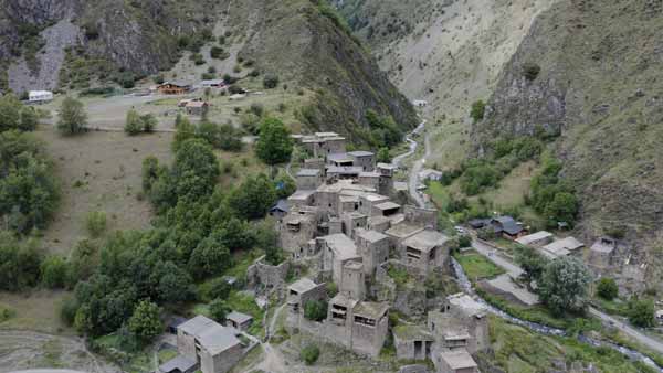 ციხე სახლები, შატილი