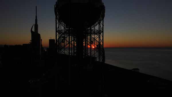 ბათუმი, მზის ჩასვლა, ანბანის კოშკი