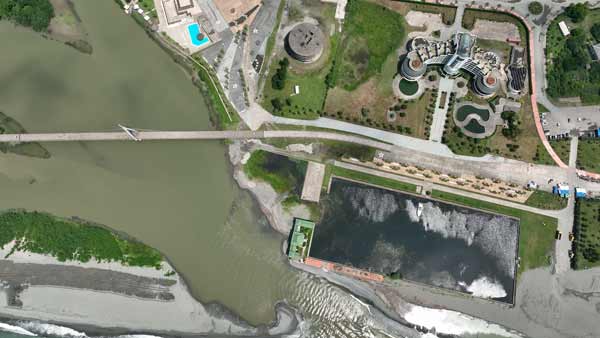 ანაკლიის ხიდი, ზედხედი