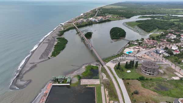 შუქურა, ანაკლიის სანაპირო