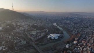 ბარათაშვილის ხიდი, საღამო