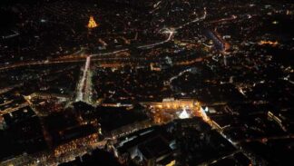 თავისუფლების მოედანი, საახალწლო ილუმინაცია