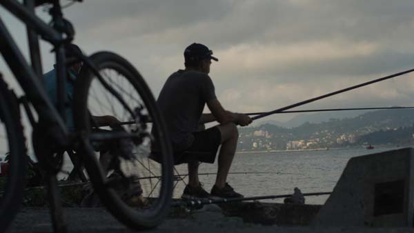 მეთევზე ბათუმი, ბერეგი