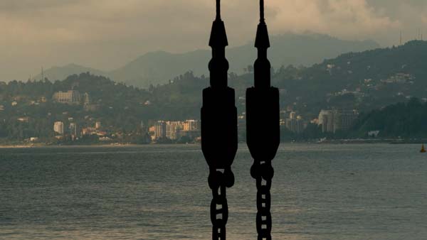 ბათუმის პორტი, საღამო