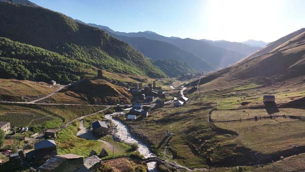 საღამოს უშგული, სვანეთი