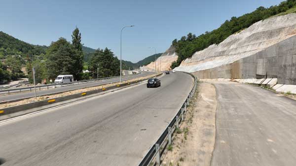 რიკოთის გზის მშენებლობა